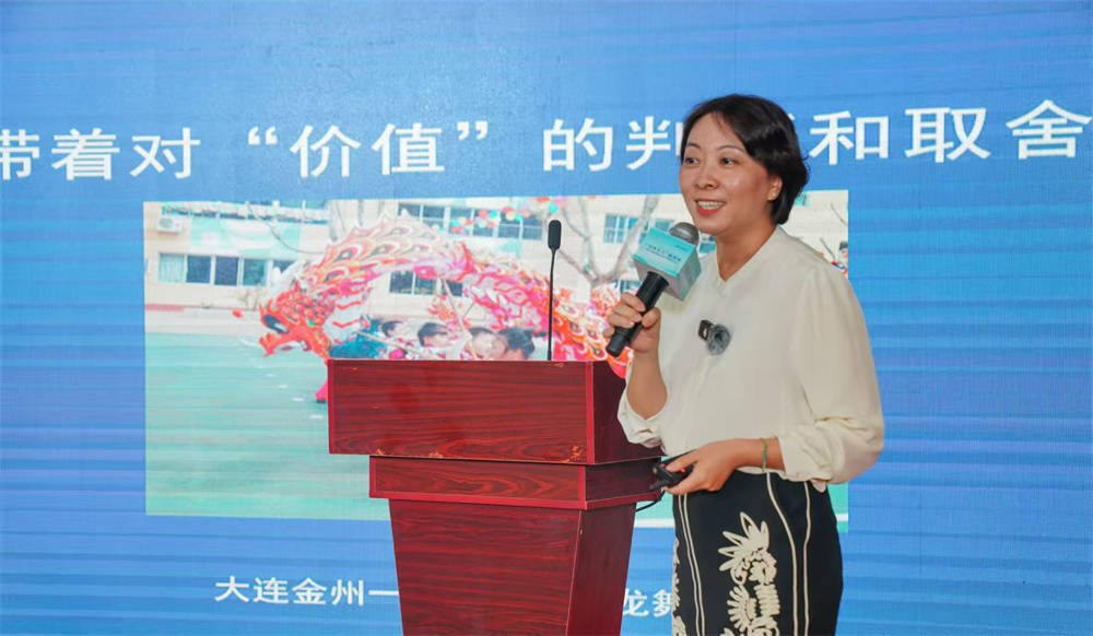 ”深圳崇德动漫以创新赋能文化教育双传承ky开元棋牌榫卯积木成武汉书展 “明星(图8) ”深圳崇德动漫以创新赋能文化教育双传承ky开元棋牌榫卯积木成武汉书展 “明星(图8)