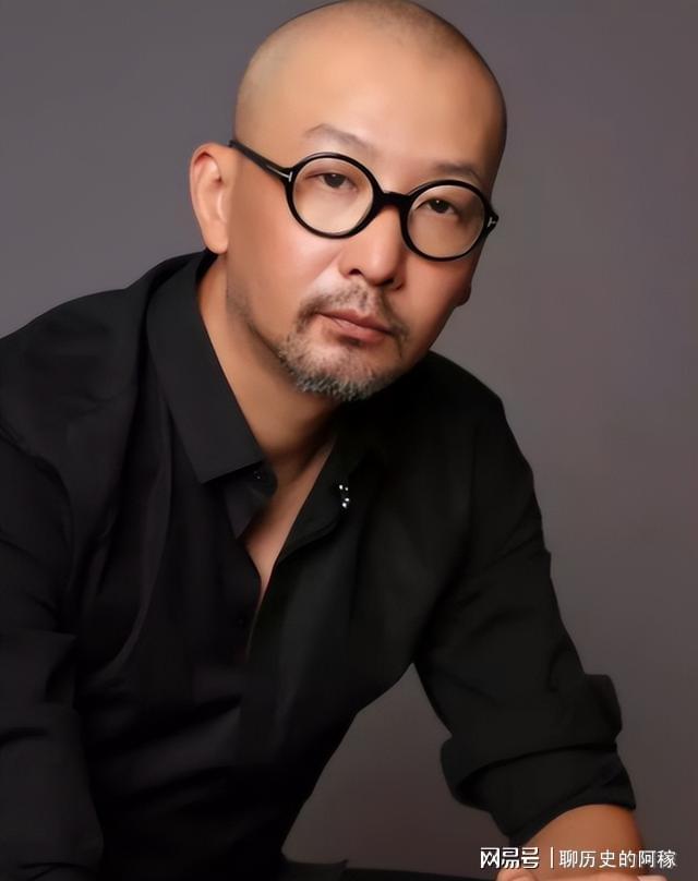 天花板让马伊琍和整个娱乐圈“沉默”了开元棋牌app官媒发文58岁管虎再破(图2) 天花板让马伊琍和整个娱乐圈“沉默”了开元棋牌app官媒发文58岁管虎再破(图2)