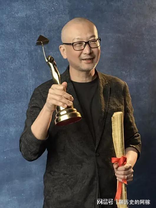 天花板让马伊琍和整个娱乐圈“沉默”了开元棋牌app官媒发文58岁管虎再破(图7) 天花板让马伊琍和整个娱乐圈“沉默”了开元棋牌app官媒发文58岁管虎再破(图7)