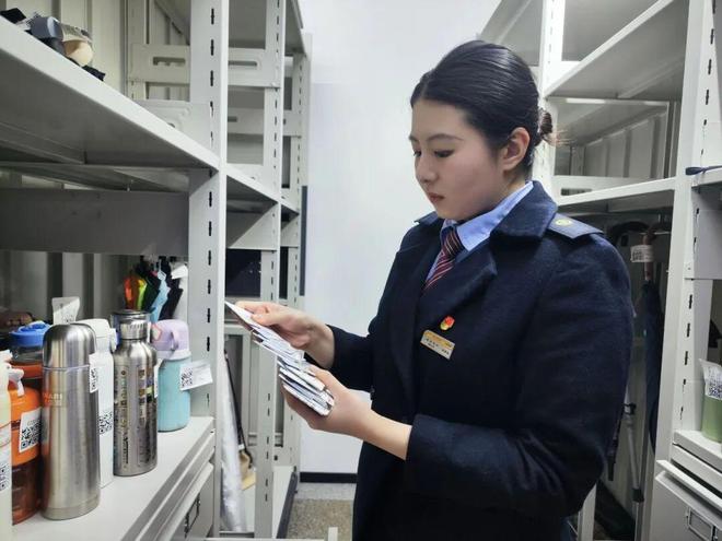 旅途有烟火出行有温度！开元棋牌网站新春走基层(图3)